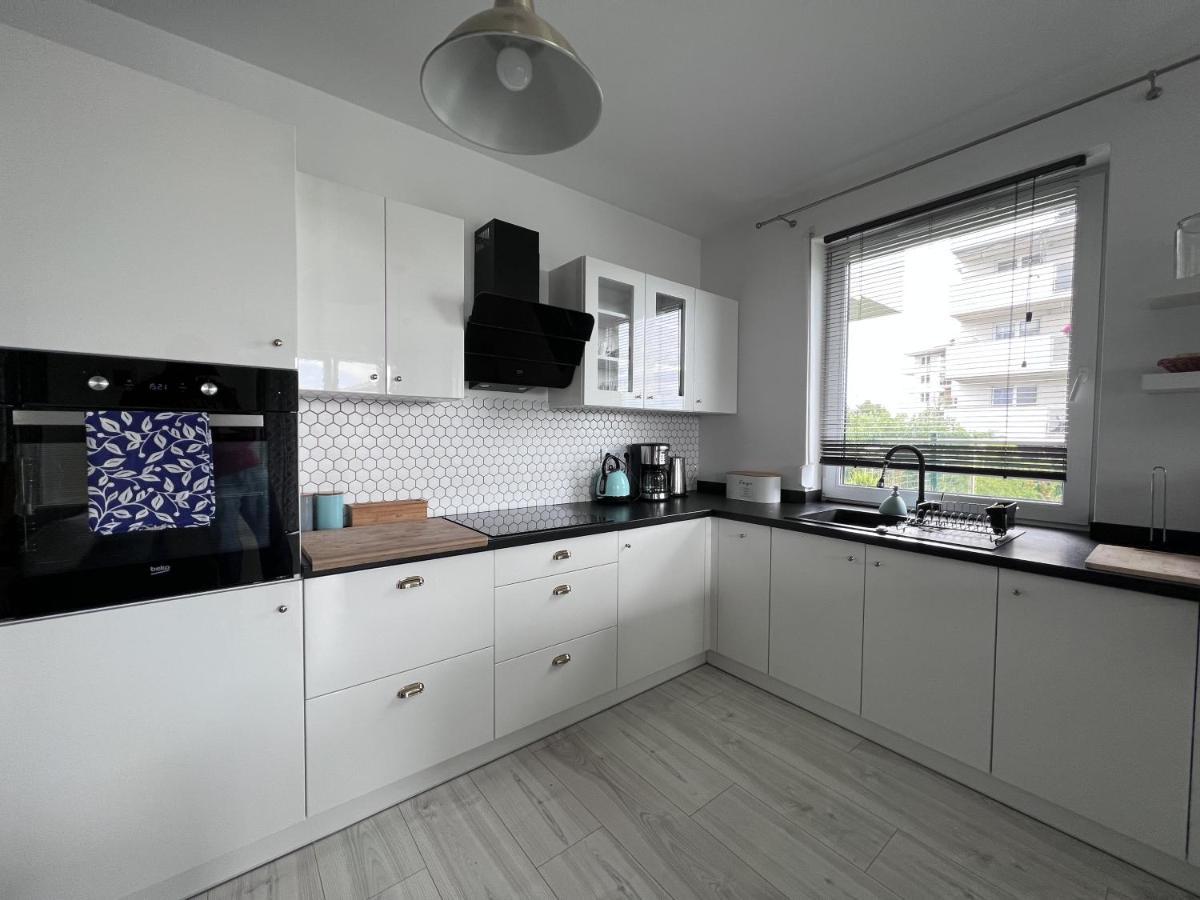 Apartament Z Tarasem Na Osiedlu Rakownica Jelenia Góra Exteriör bild