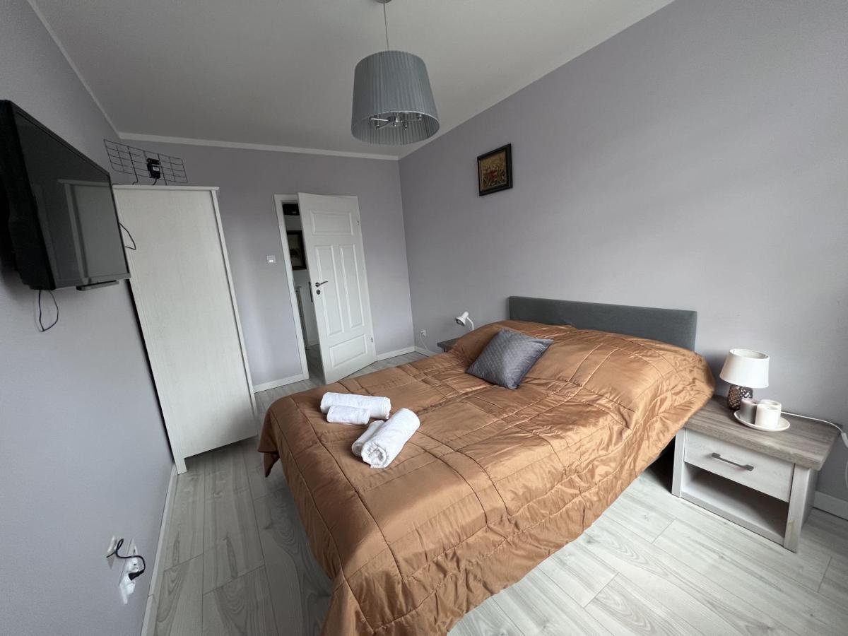Apartament Z Tarasem Na Osiedlu Rakownica Jelenia Góra Exteriör bild