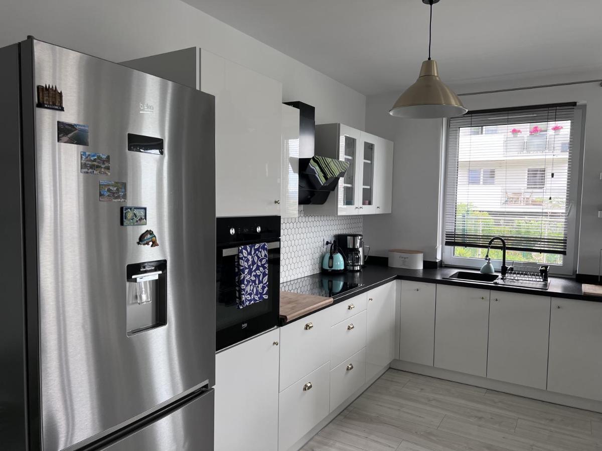 Apartament Z Tarasem Na Osiedlu Rakownica Jelenia Góra Exteriör bild