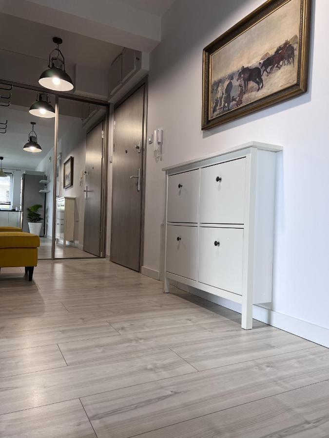 Apartament Z Tarasem Na Osiedlu Rakownica Jelenia Góra Exteriör bild