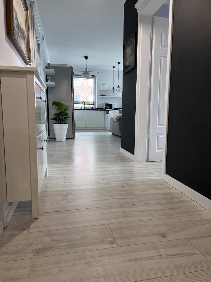 Apartament Z Tarasem Na Osiedlu Rakownica Jelenia Góra Exteriör bild