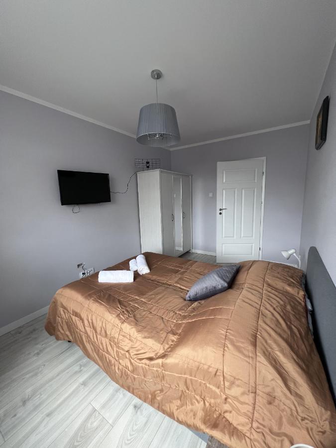 Apartament Z Tarasem Na Osiedlu Rakownica Jelenia Góra Exteriör bild