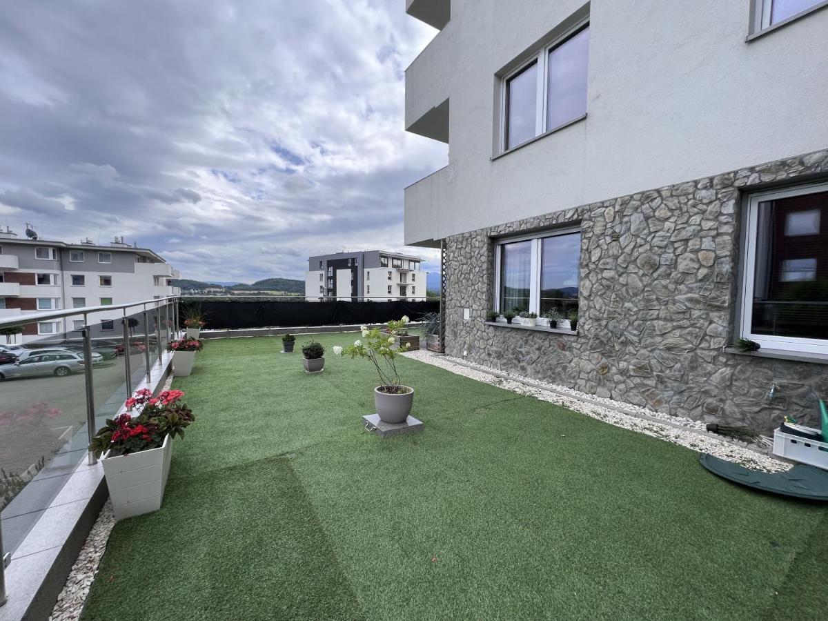 Apartament Z Tarasem Na Osiedlu Rakownica Jelenia Góra Exteriör bild